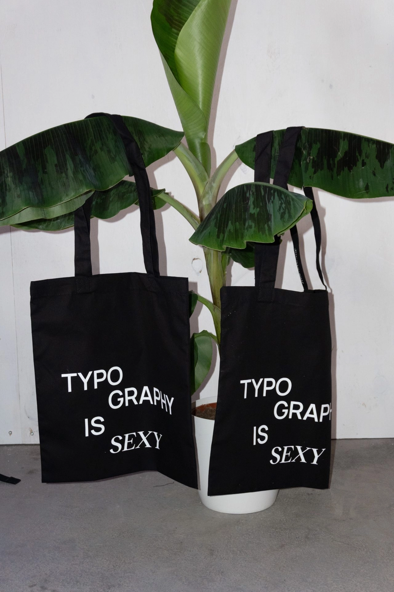 Taška Typography Is Sexy 4 taska-typography-is-sexy2